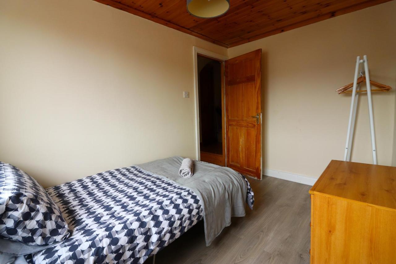 St James's Rd Apartment *
